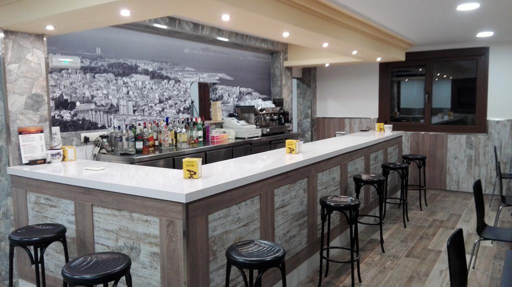 Hostal Nuevo Alonso Bembribe Dış mekan fotoğraf